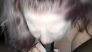 Упс, Дэнни по соседству не может перестать сосать мой член!