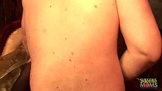 This brunette hottie with big boobs rides a thick cock. 😏