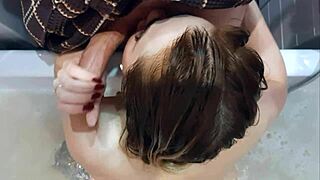 she sucked me off in the shower real good