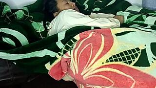 housewife starts day with squirt 😊