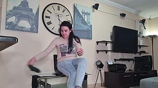 CASTING PISS DRINKING INTERVIEW WITH TEEN AND BBW