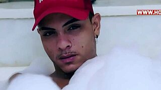 Twink teen enjoys big cock in bathtub