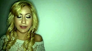 Kissa and Bella scissor on desk!