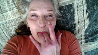 hey dawnskye, swapped brains with rob's girl to get naughty in hairy roleplay fun!