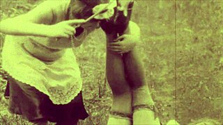 Дарк Лантърн Ентъртейнмънт разкрива ретро космата пичка във винтидж акшън