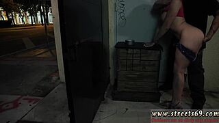 Adolescente 18+ 3D e Segurança Cristi Ann em Cena Fofa