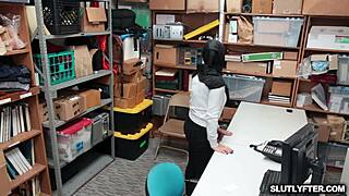 Ella knox deepthroats and doggystyles a big cock