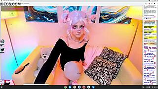 Cosplay hentai pet wants to play with you