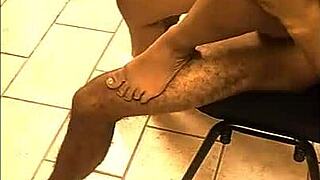 Latina brunette sucks and rides monster cock 😘