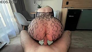 i met a pretty girl on the street, she was a whore, i came on her face