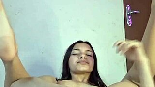 Sweet Alice Lima's tits