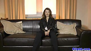 masturbating eurobabe wanks old british bloke?