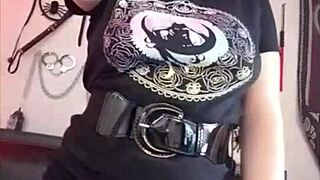 Cute nerd masturbates in panties during sexting 😍