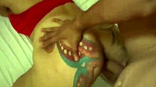 Mamada De Bola Termina En Pizada De Cabeza Y Nalgas Sexo Brúsico