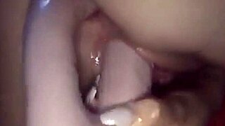 amateur teen 18+ with big ass using double dildo