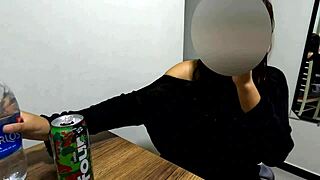 Hey Aracely, show us those gorgeous tits!