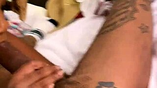 Princess hayze offers help to boo