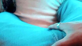 Mi Madrastra Latina Nos Hace Un Rico Show Tetas Grandes Culo En Mallas Y A Chupar Dos Vergas