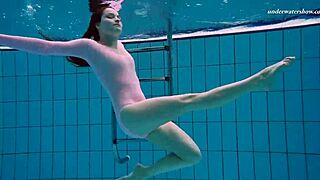 Liza Bubarek looks so hot as an underwater mermaid in her bikini