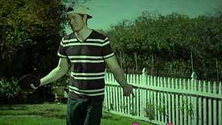 Teen Takes Creamy Cumshot?