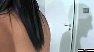 Quanto Le Piace Succhiare Il Cazzo