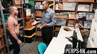 suspect and gay mall officer reach an understanding - perps4k