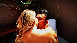 Wow, college buddy's huge dick made me cum in doggy and missionary! 😍