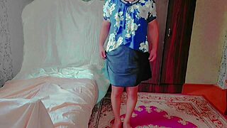 Wow, sissy crossdresser in sexy dress shows off big ass as white gay boy ladyboy model!