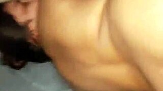 gritando de placer con latina joven