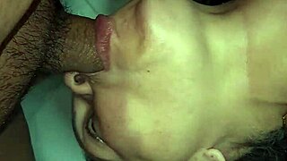 teaching a busty mature how to suck cock the right way