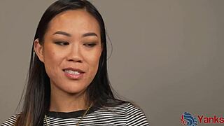 Hey, Minnie Scarlet Guides You with Real Female Orgasm Joi!