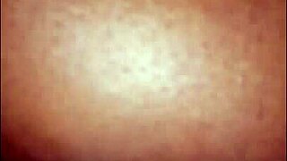 Gemidos de Alicinha bem doce com minha vara socada no cuzinho.