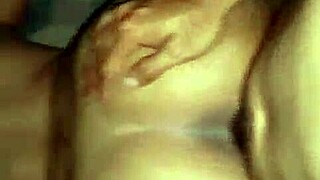 gritando de placer con latina joven