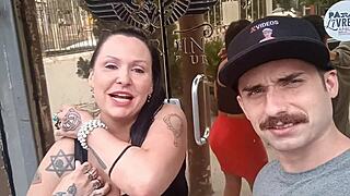 Gros seins jeune 18+ brésilienne chatte mignonne POV bite à Porto Alegre