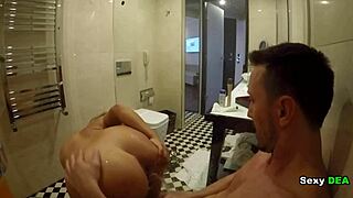 Goddess Sexydeas reveals secrets in aftermath shower