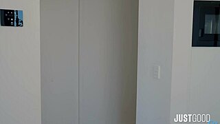 airbnb mess-up led to wild sex with stefani marz! 😅