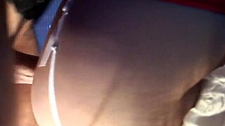 Hypnotiserende kostuum neuk in wilde actie!