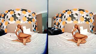 In this 3D VR game, the fat cock makes me really horny.