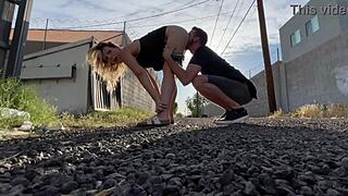 Couple Enjoys Public Pussy Eating and Car Sex