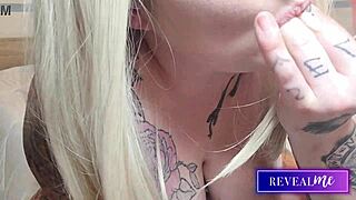 Curvy Goddess's Intense Dildo Play