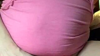 Clit rubbing escalates to wet golden shower for a trembling climax