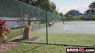 Yo, tennis babe, wanna get ass-fucked for cash?