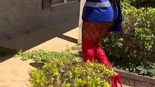 Slutty postal worker: 'Suck my monster cock rough'