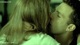 8-10点揺れまくりおっぱいセックスクリップ見て興奮