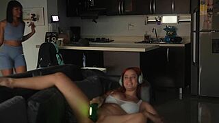 I find roommie having virtual sex with boyfriend