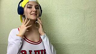 Married woman, second cum bath today?