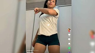 hey gostosa, wanna get wild outdoors tonight?