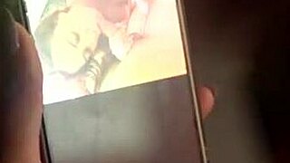 I find roommie having virtual sex with boyfriend