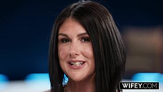 Wifey Gets Double Penetrated While Hubby Watches Sienna Rae