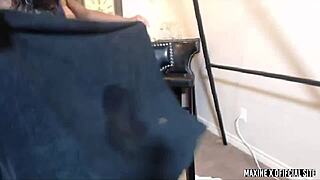 Maxine X Rocks College Uniform in Asian Pussy Play